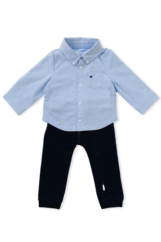 Blue baby oxford shirt outfit. Preppy baby boy birthday outfit, also great outfit for photo shoots.