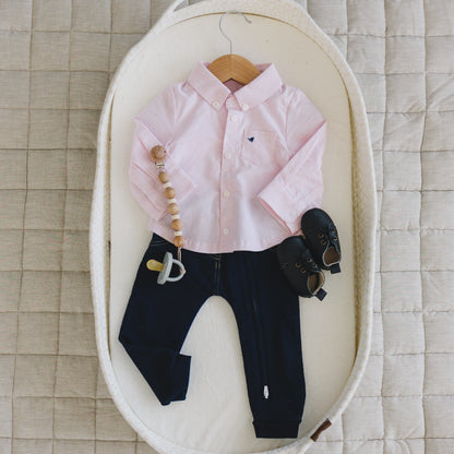 Baby boy coming home outfit made by London Lark. Pink oxford top with dark blue jeans. Size 0-3 month clothes.